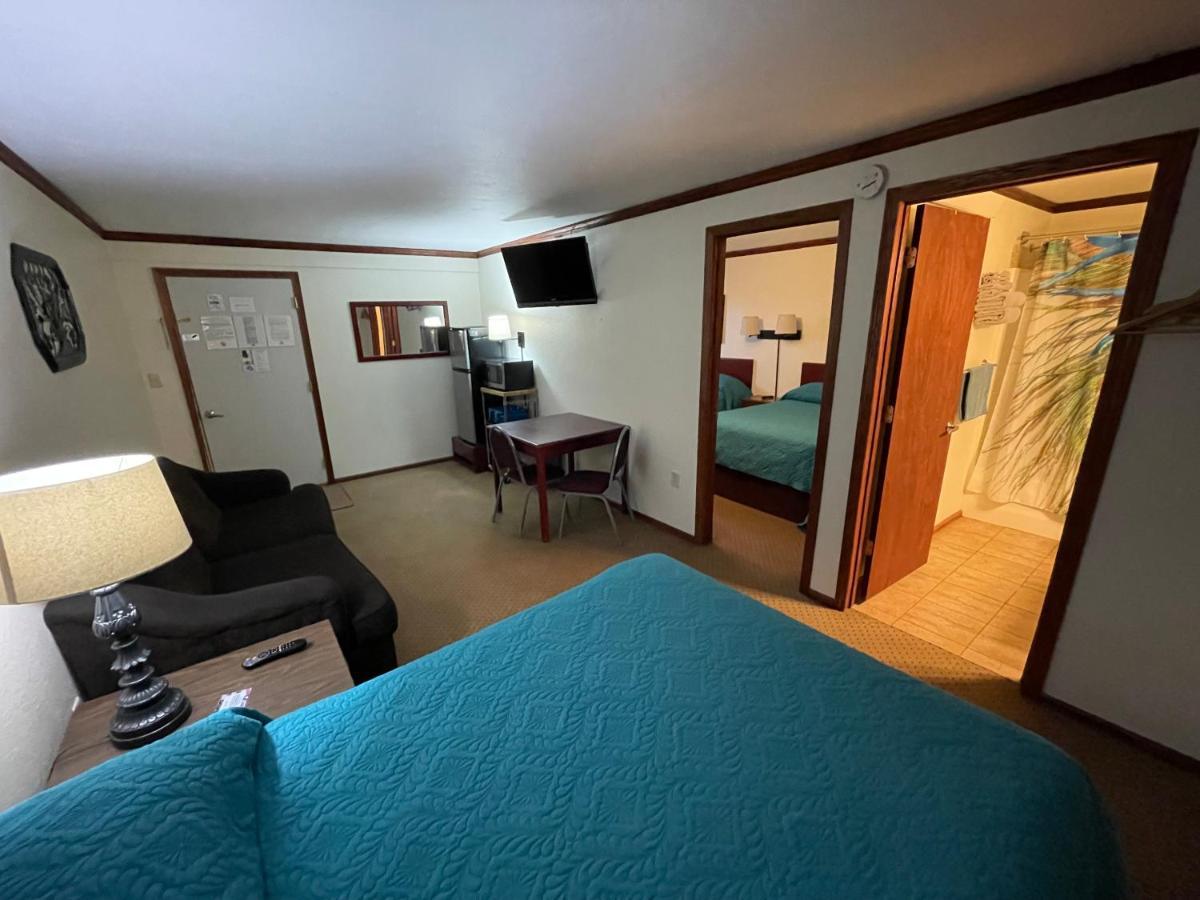 Fairmont Highland Court Motel מראה חיצוני תמונה