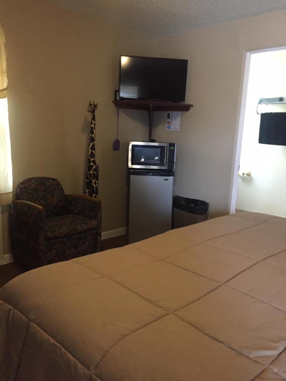 Fairmont Highland Court Motel מראה חיצוני תמונה